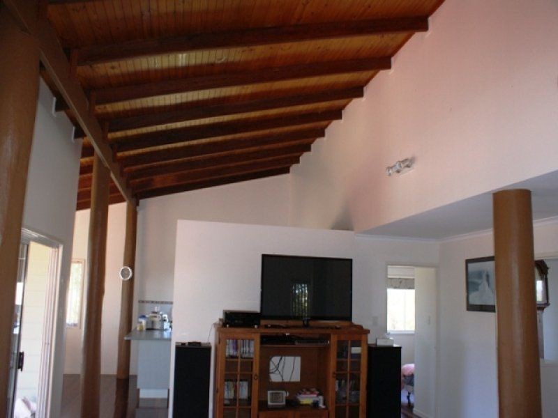 100 Hughes Road, Bargara QLD 4670