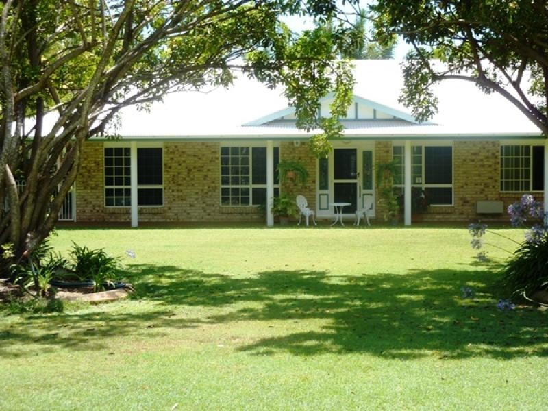 300 Mittelheusers Road, Burnett Heads QLD 4670