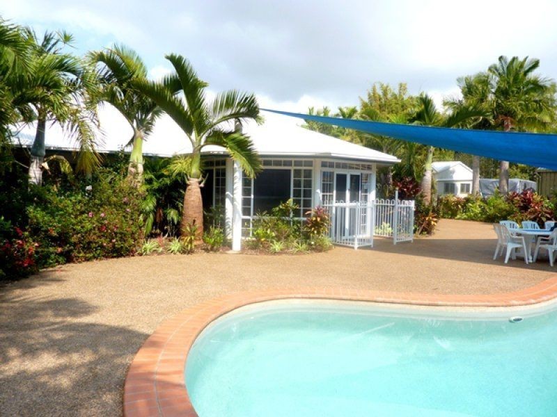 300 Mittelheusers Road, Burnett Heads QLD 4670