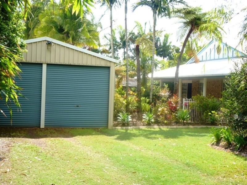 300 Mittelheusers Road, Burnett Heads QLD 4670