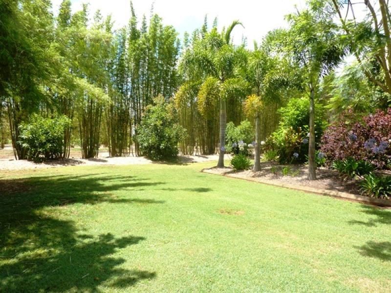 300 Mittelheusers Road, Burnett Heads QLD 4670