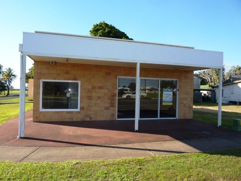 39 Zunker Street, Burnett Heads QLD 4670