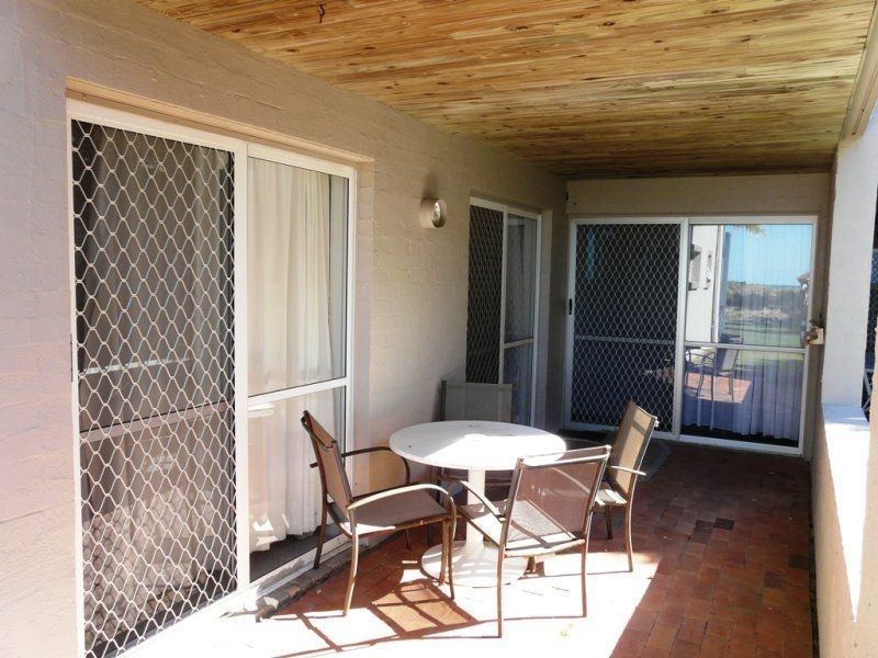 2/8 Miller Street, Bargara QLD 4670