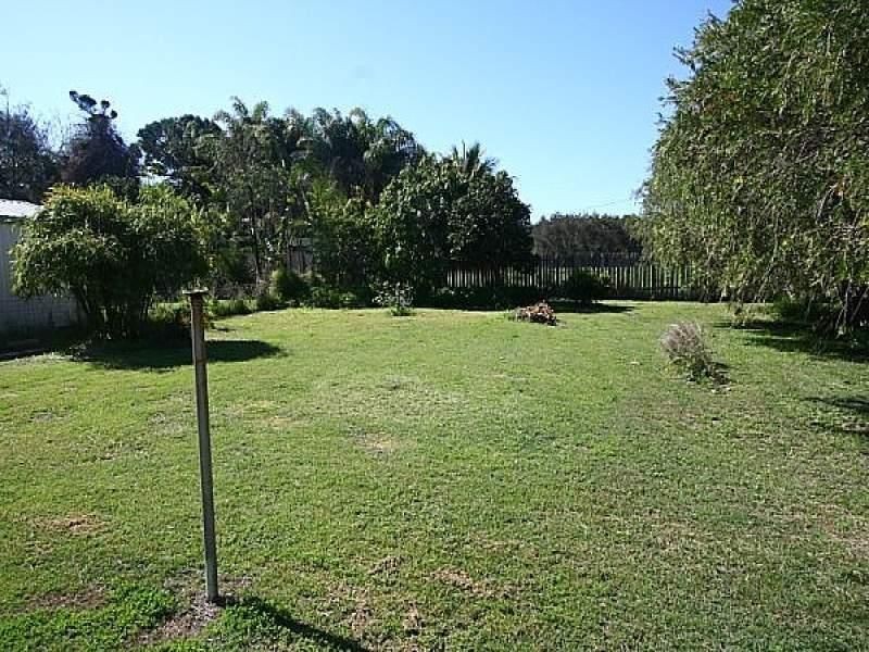 60 Johnson Street, Bargara QLD 4670