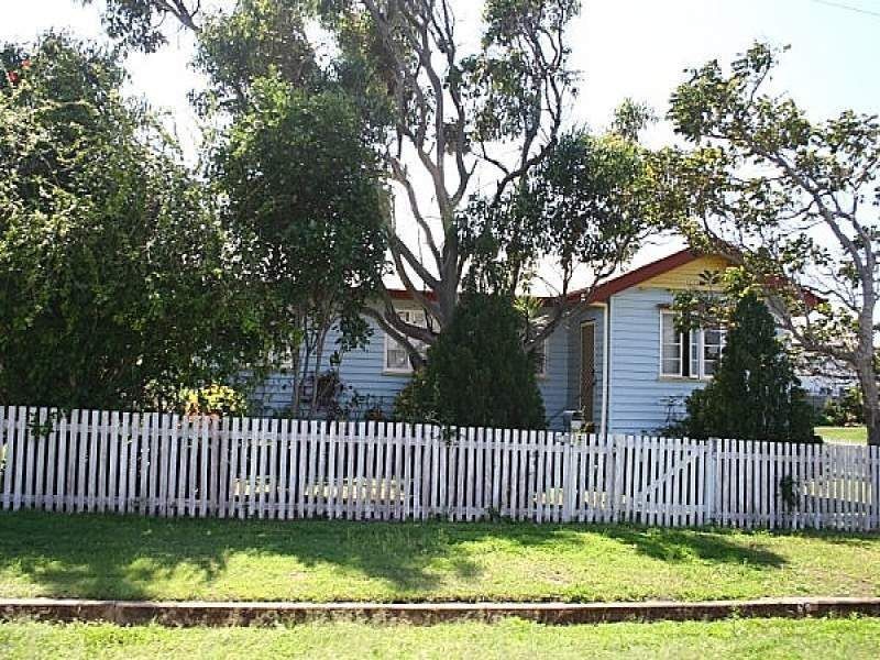 60 Johnson Street, Bargara QLD 4670