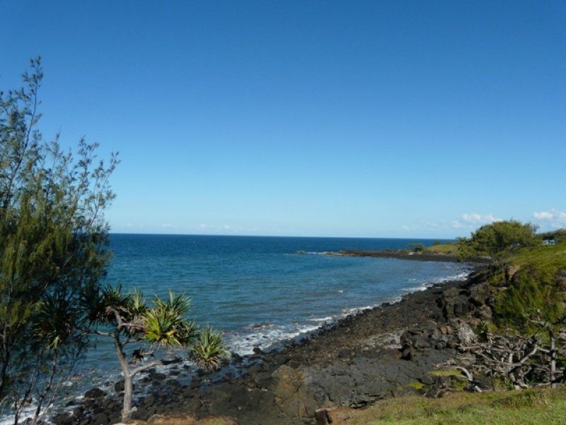 80 Barolin Esplanade, Coral Cove QLD 4670