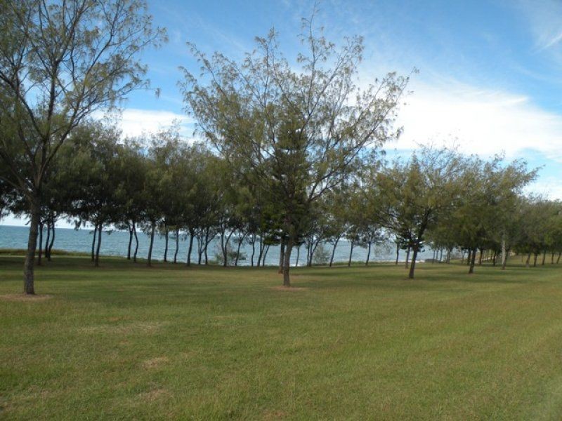 110 The Esplanade, Elliott Heads QLD 4670