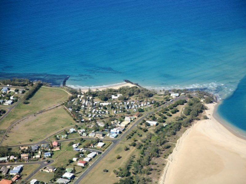110 The Esplanade, Elliott Heads QLD 4670