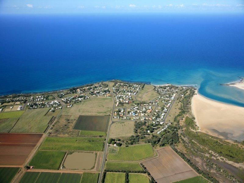 110 The Esplanade, Elliott Heads QLD 4670