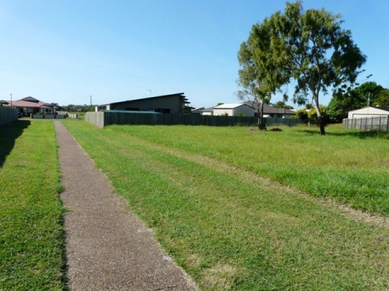 10 Rosander Place, Bargara QLD 4670