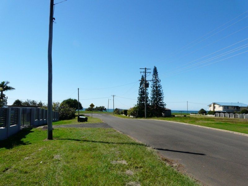 56 Rickerts Road, Burnett Heads QLD 4670