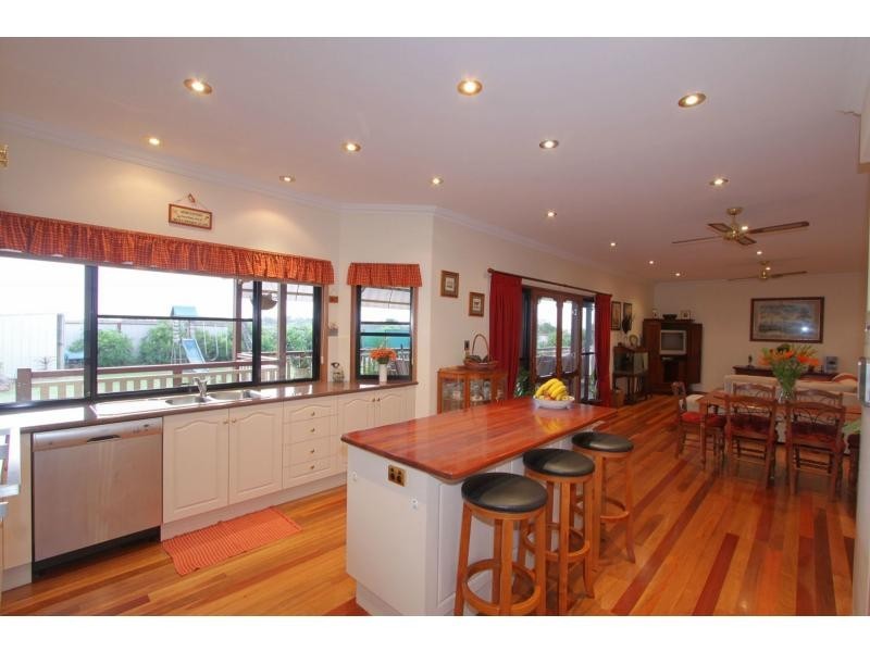 34 Spinnaker Boulevard, Innes Park QLD 4670