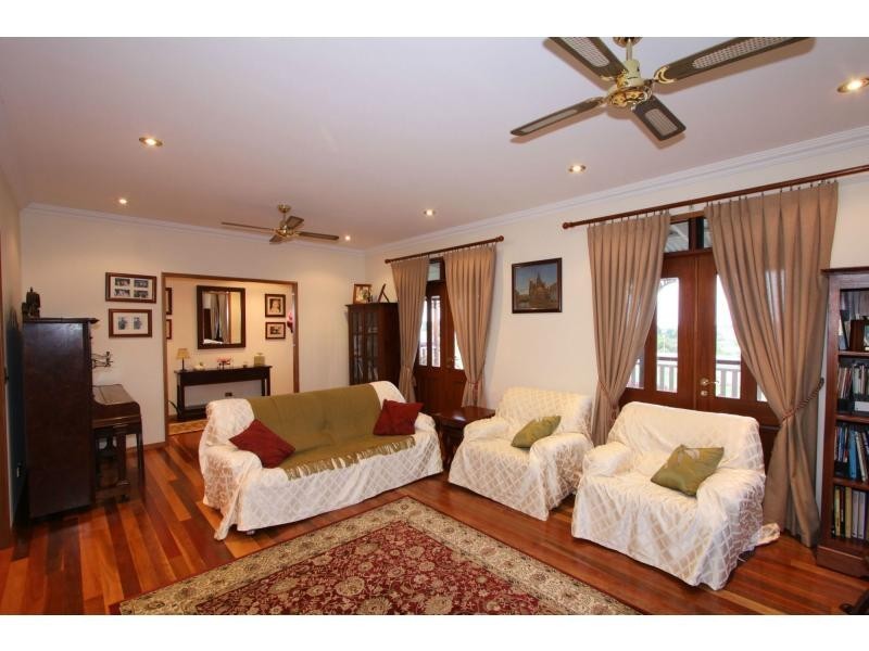 34 Spinnaker Boulevard, Innes Park QLD 4670