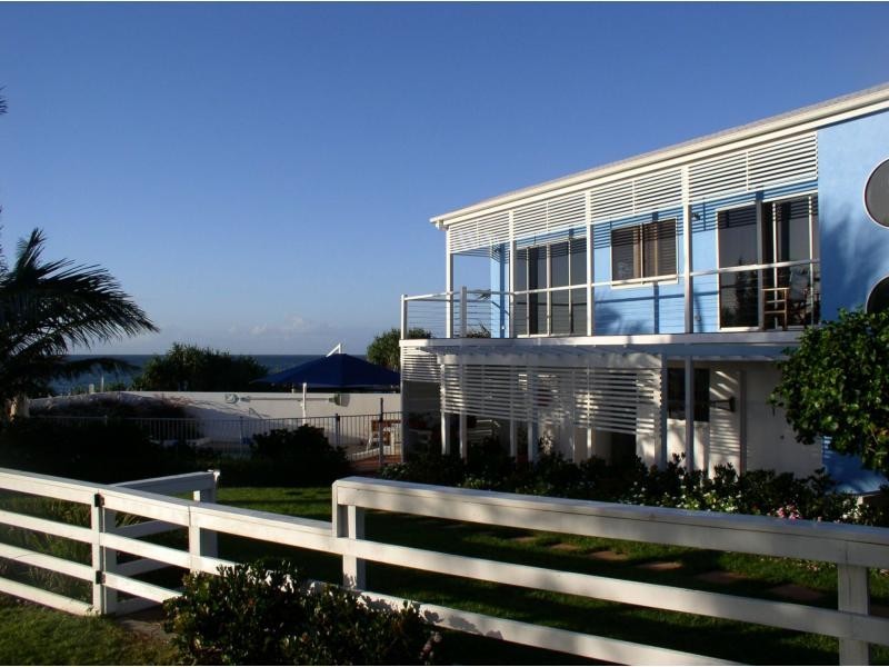 4 Arthur Brown Court, Coral Cove QLD 4670