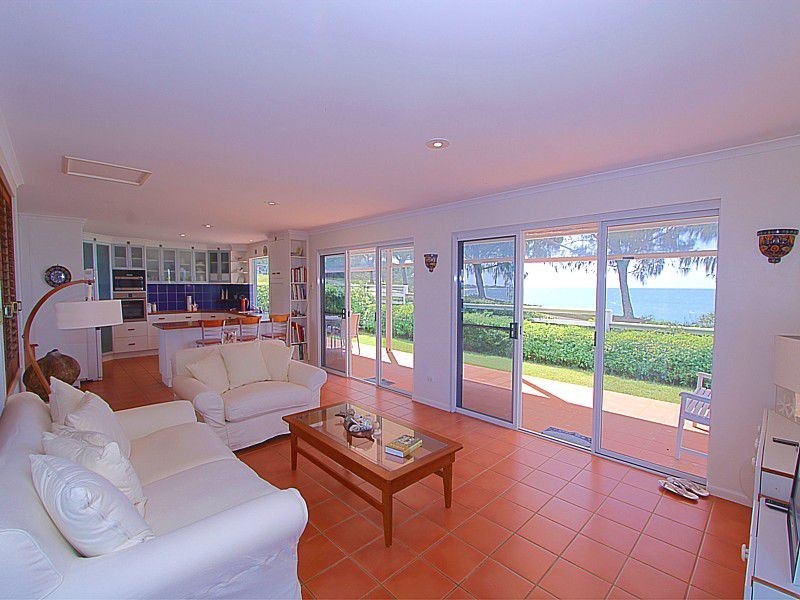 4 Arthur Brown Court, Coral Cove QLD 4670