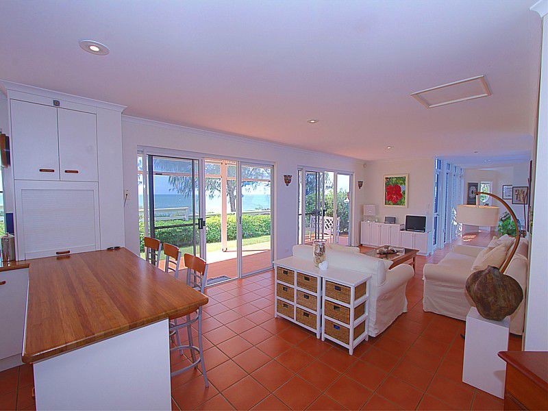 4 Arthur Brown Court, Coral Cove QLD 4670