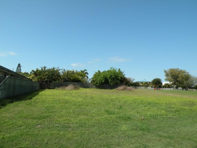 11 Endeavour Court, Bargara QLD 4670