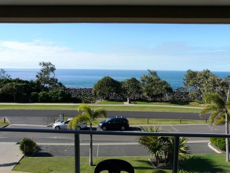 Unit 303/23 Esplanade, Bargara QLD 4670