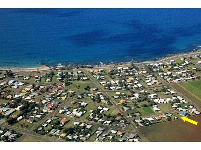 10 Dickinson Street, Burnett Heads QLD 4670