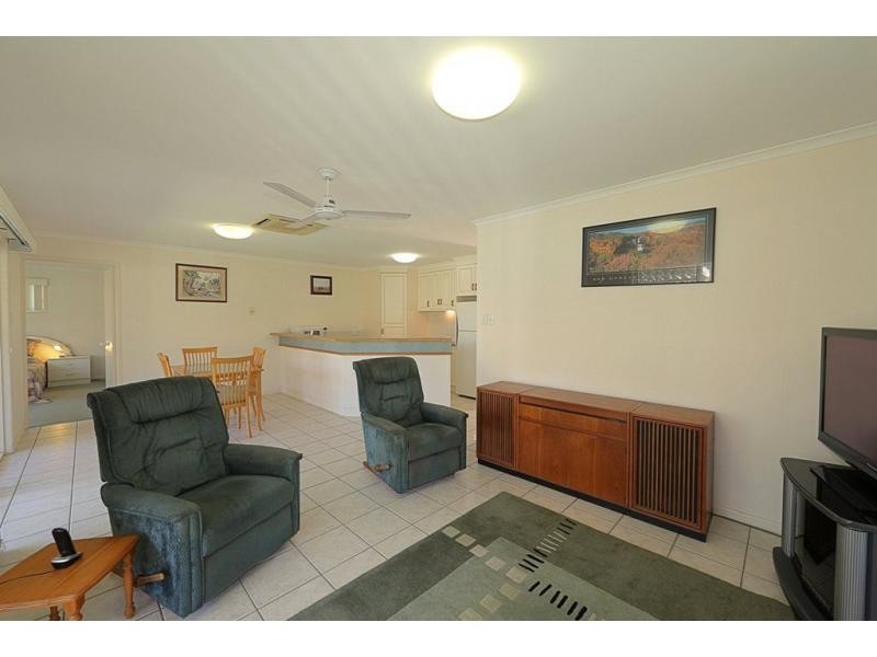 7 Birdwood Crescent, Bargara QLD 4670