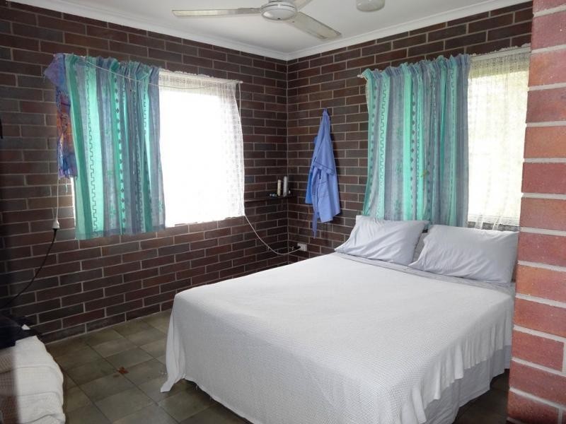 56 Ocean Street, Burnett Heads QLD 4670