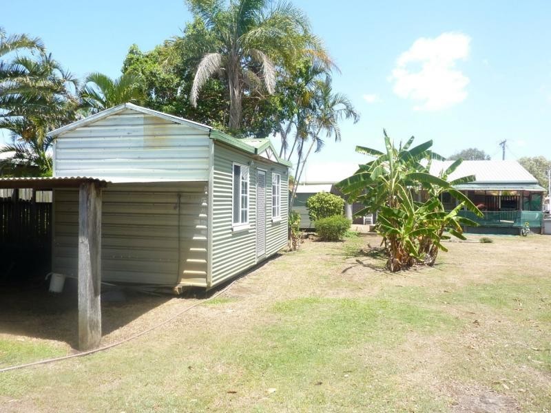 56 Ocean Street, Burnett Heads QLD 4670