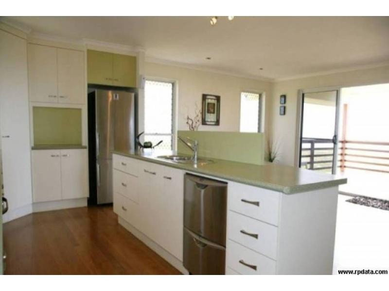 25 Emperor Drive, Elliott Heads QLD 4670