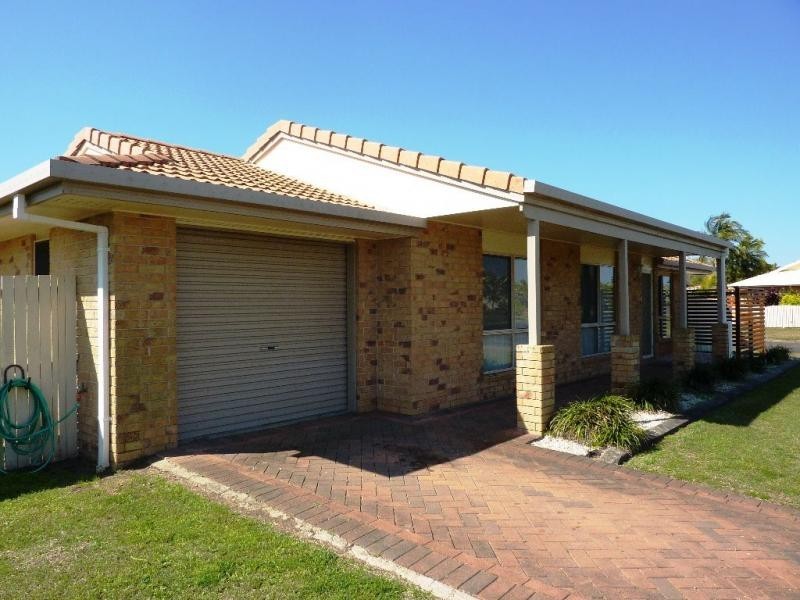 30 Shoreline Crescent, Bargara QLD 4670