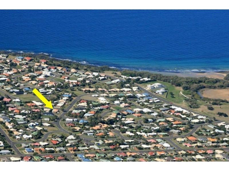 30 Shoreline Crescent, Bargara QLD 4670
