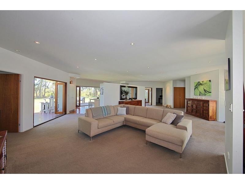 77 Fairway Drive, Bargara QLD 4670