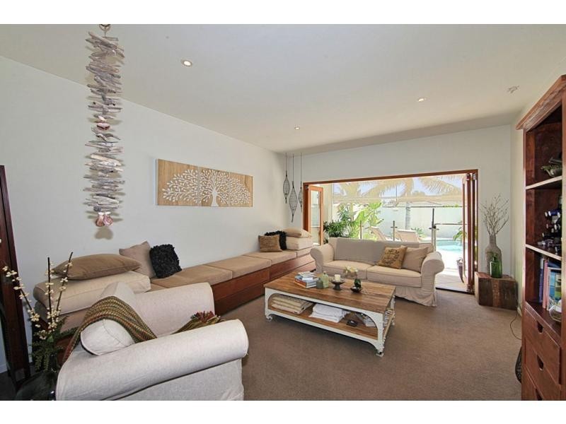 77 Fairway Drive, Bargara QLD 4670