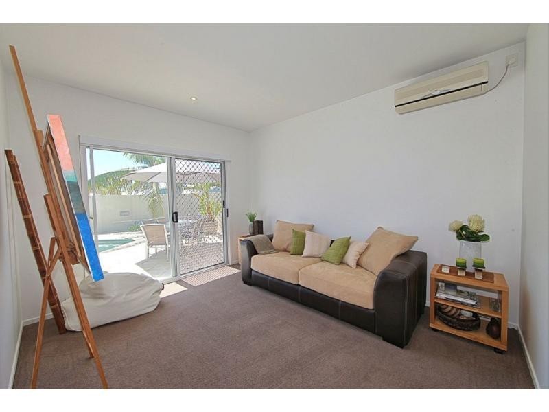 77 Fairway Drive, Bargara QLD 4670