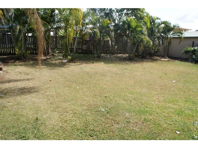 19 Meghan Crescent, Qunaba QLD 4670
