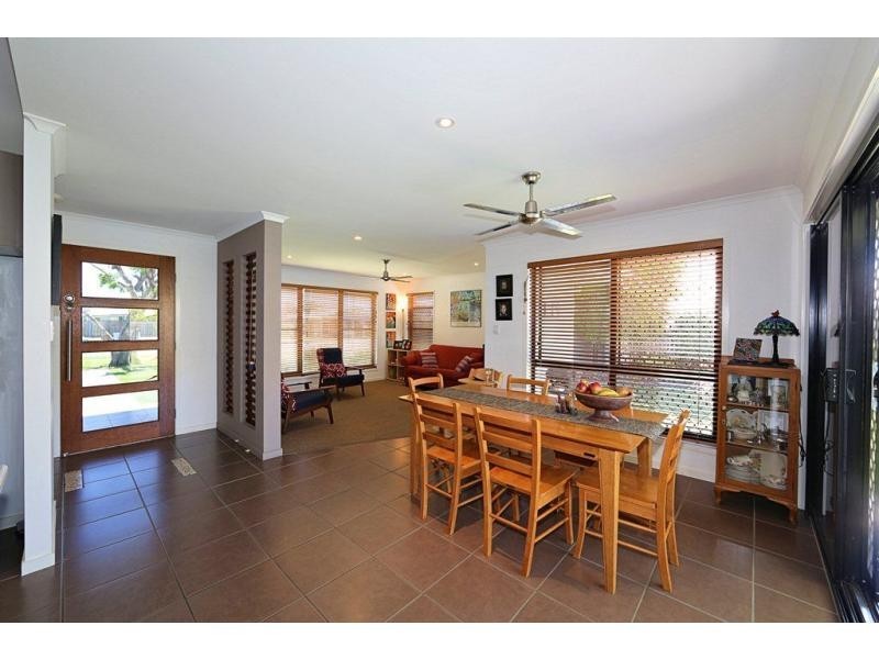 63 Durdins Road, Bargara QLD 4670