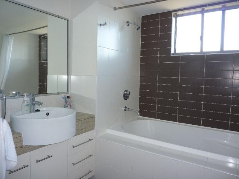 Unit 402/23 Esplanade, Bargara QLD 4670