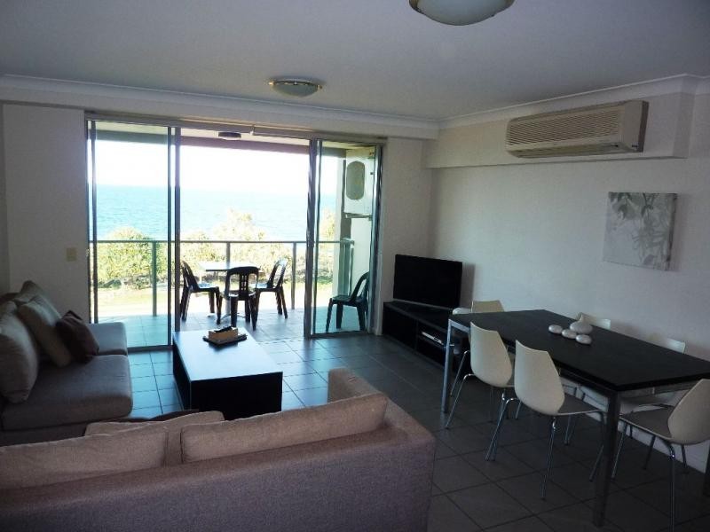 Unit 402/23 Esplanade, Bargara QLD 4670