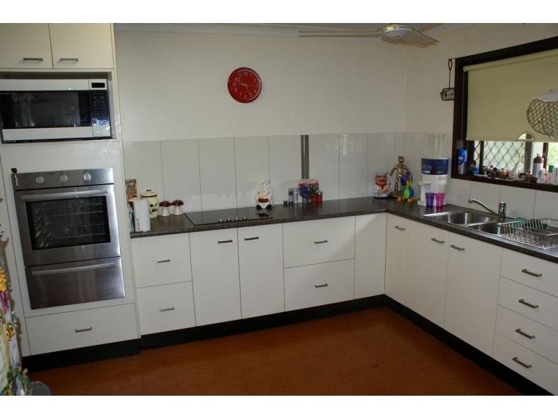 20 Corolla Street, Elliott Heads QLD 4670