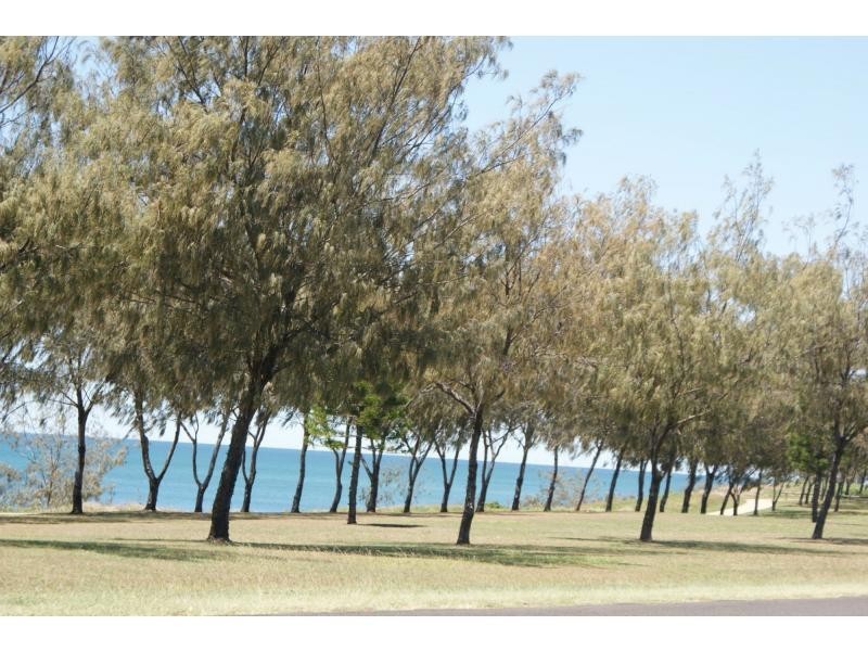 20 Corolla Street, Elliott Heads QLD 4670