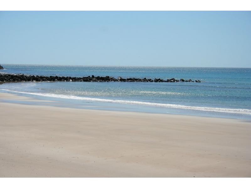 20 Corolla Street, Elliott Heads QLD 4670