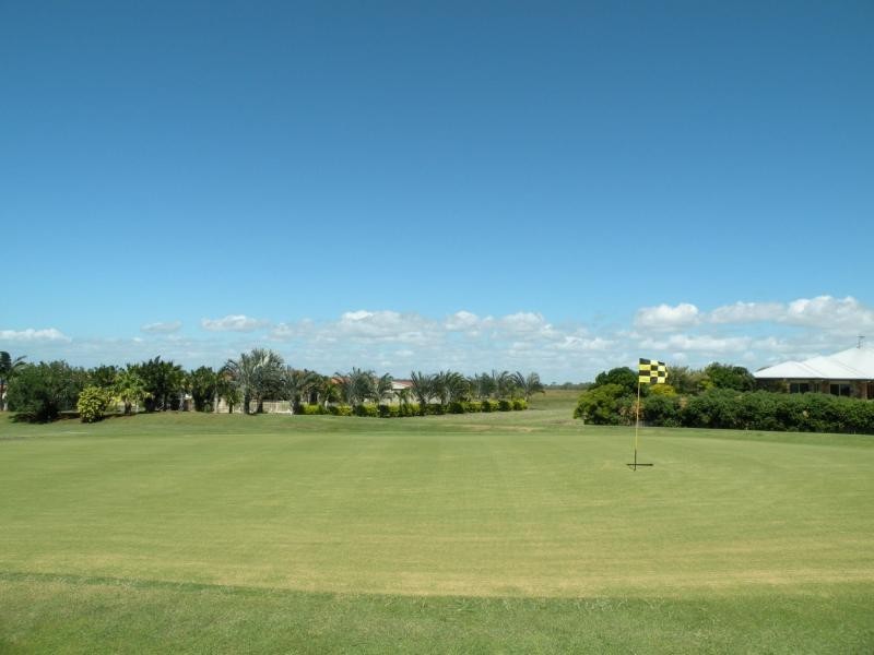 18 Coral Cove Drive, Coral Cove QLD 4670