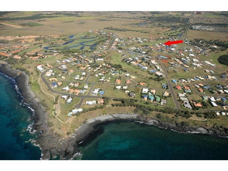 22 Toppers Drive, Coral Cove QLD 4670