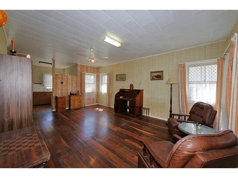 8 Lihs Street, Elliott Heads QLD 4670