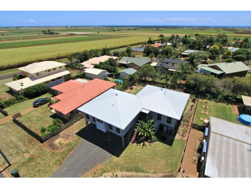 17 Panorama Drive, Qunaba QLD 4670