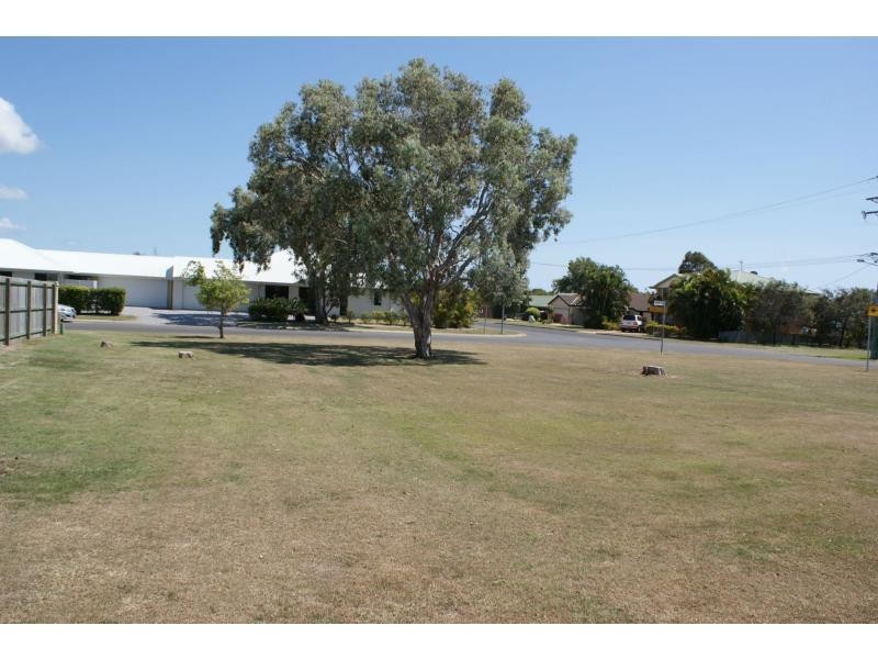 1 Blain Street, Bargara QLD 4670