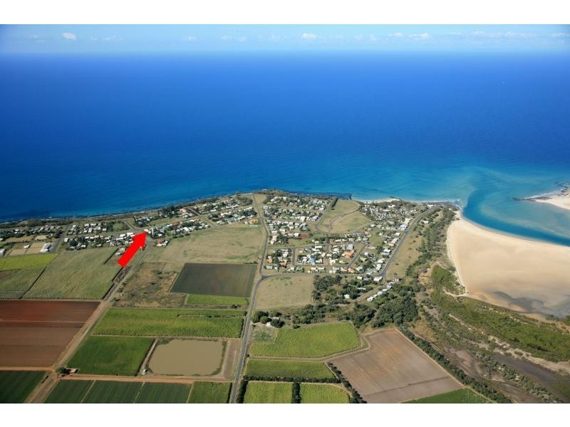 9 Hervey Street, Elliott Heads QLD 4670