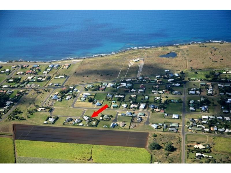 22 Neptune Street, Burnett Heads QLD 4670