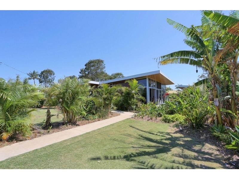 11 Grimwood Street, Bargara QLD 4670