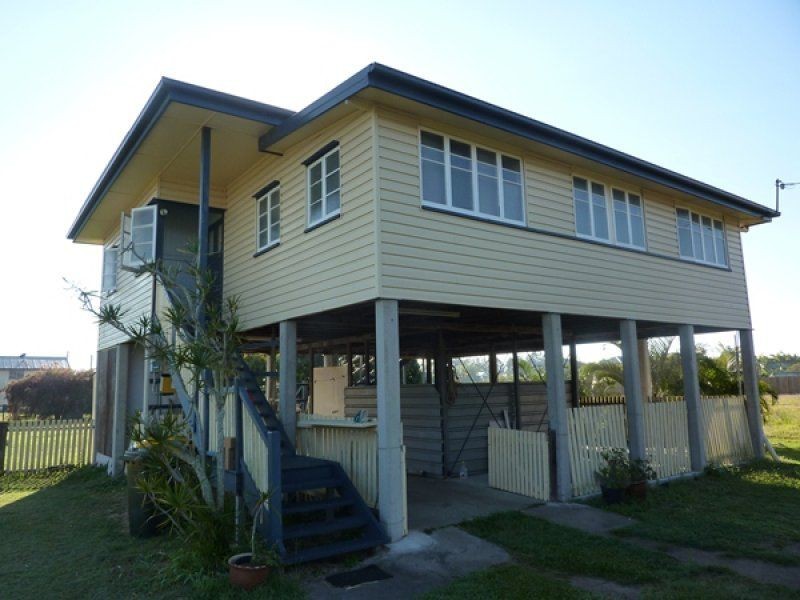 35 ALDRIDGE Street, Burnett Heads QLD 4670