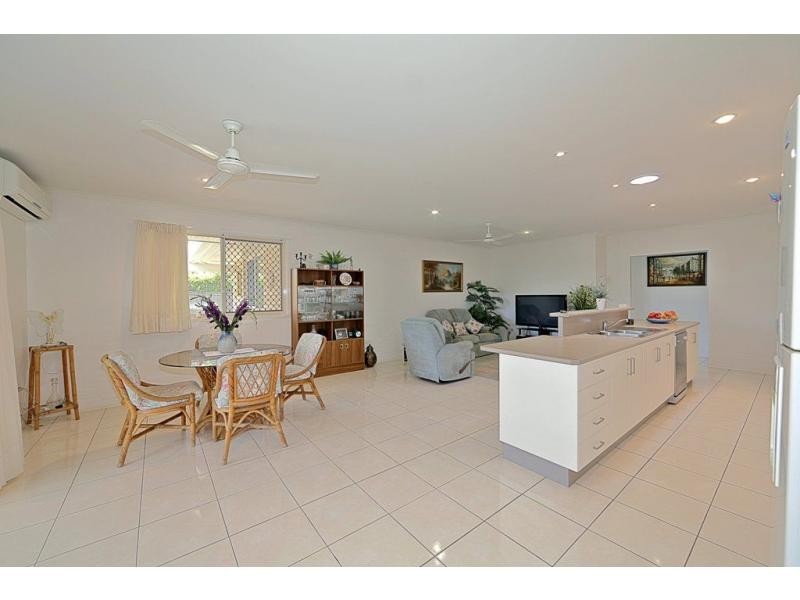 3 Blain Street, Bargara QLD 4670