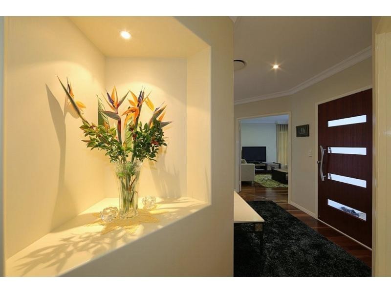 16 Avalon Street, Burnett Heads QLD 4670